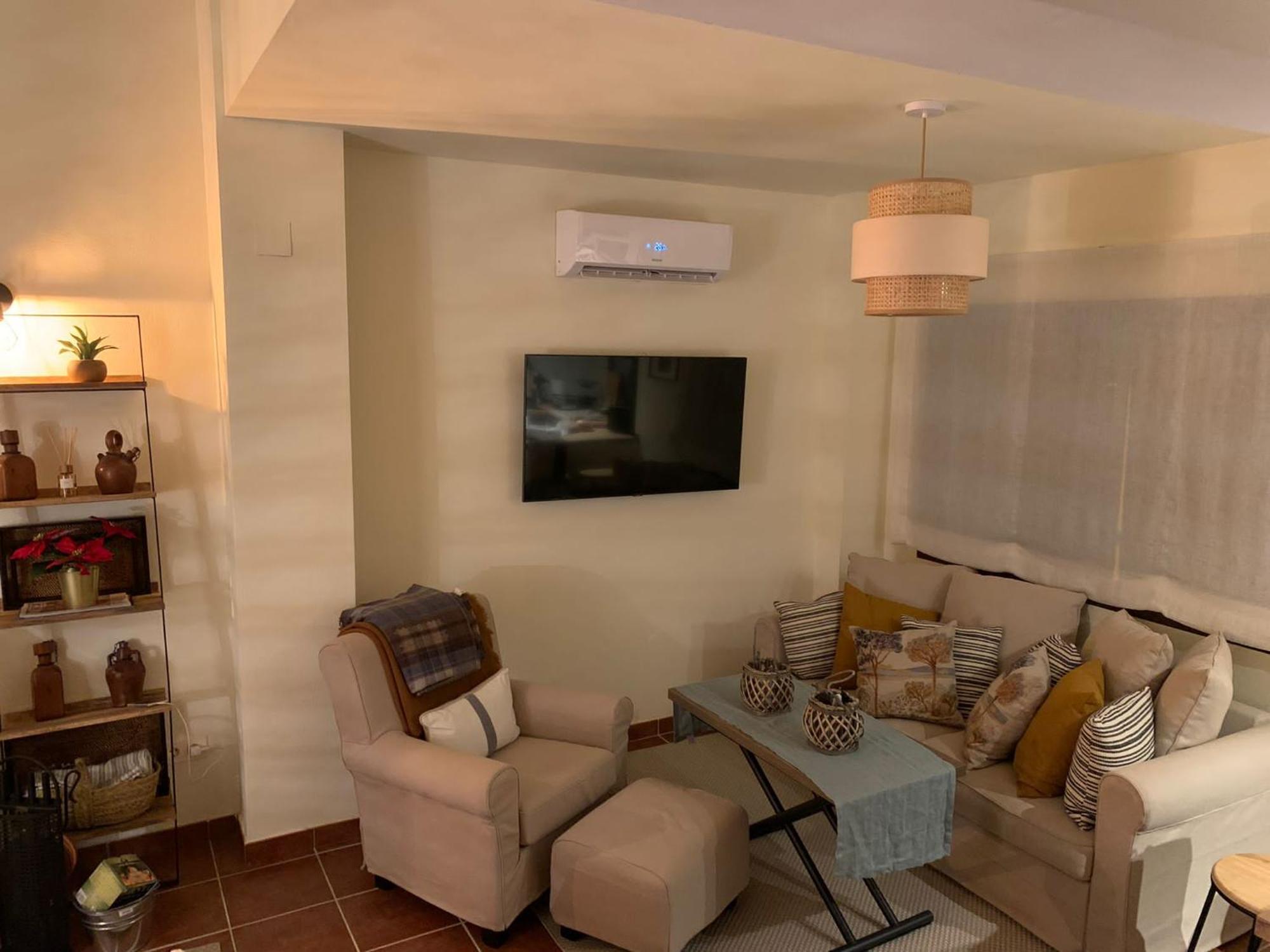 Bonita Casa A Estrenar En Paraje Natural A 35 Minutos De Sevilla Holiday home El Ronquillo